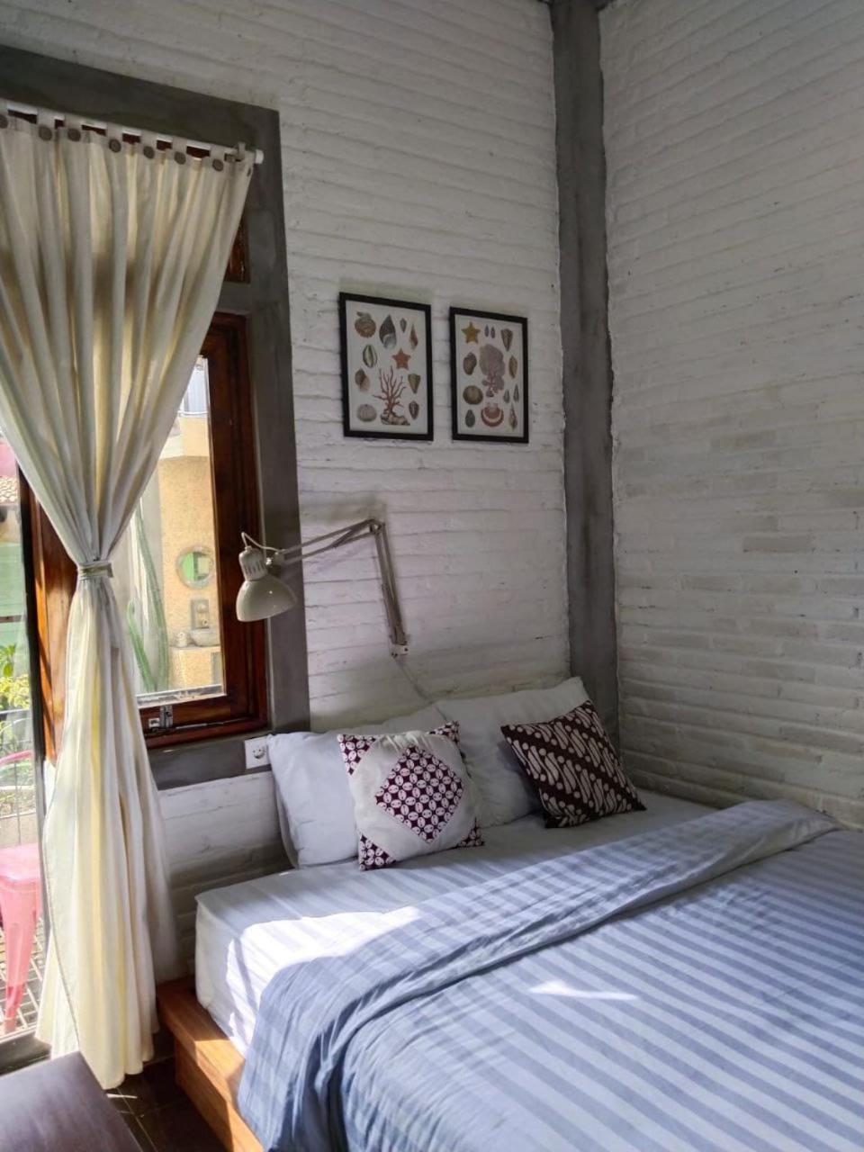Inn House Homestay Dadapan Exterior foto